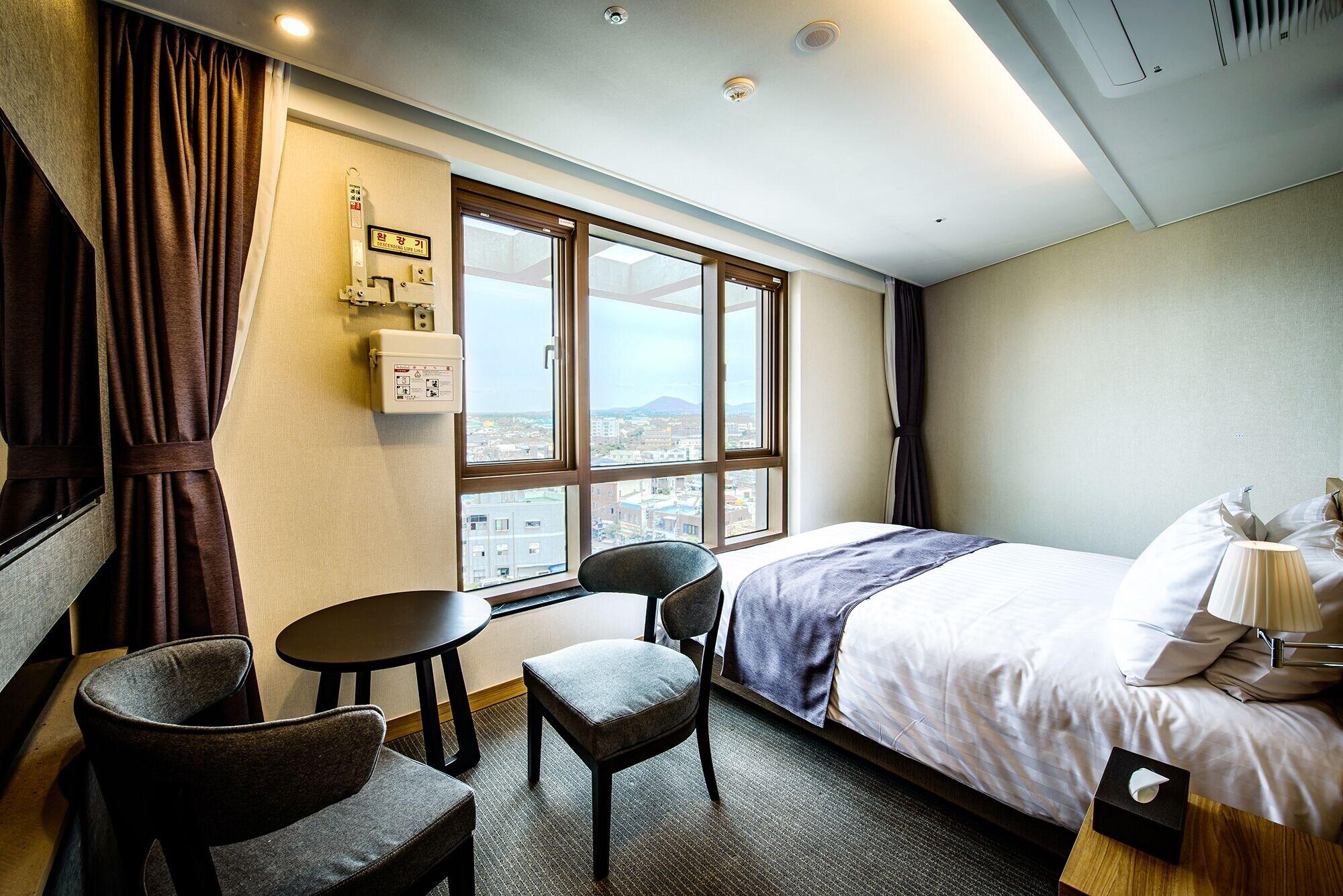 Utop Ubless Hotel Чеджу Екстериор снимка