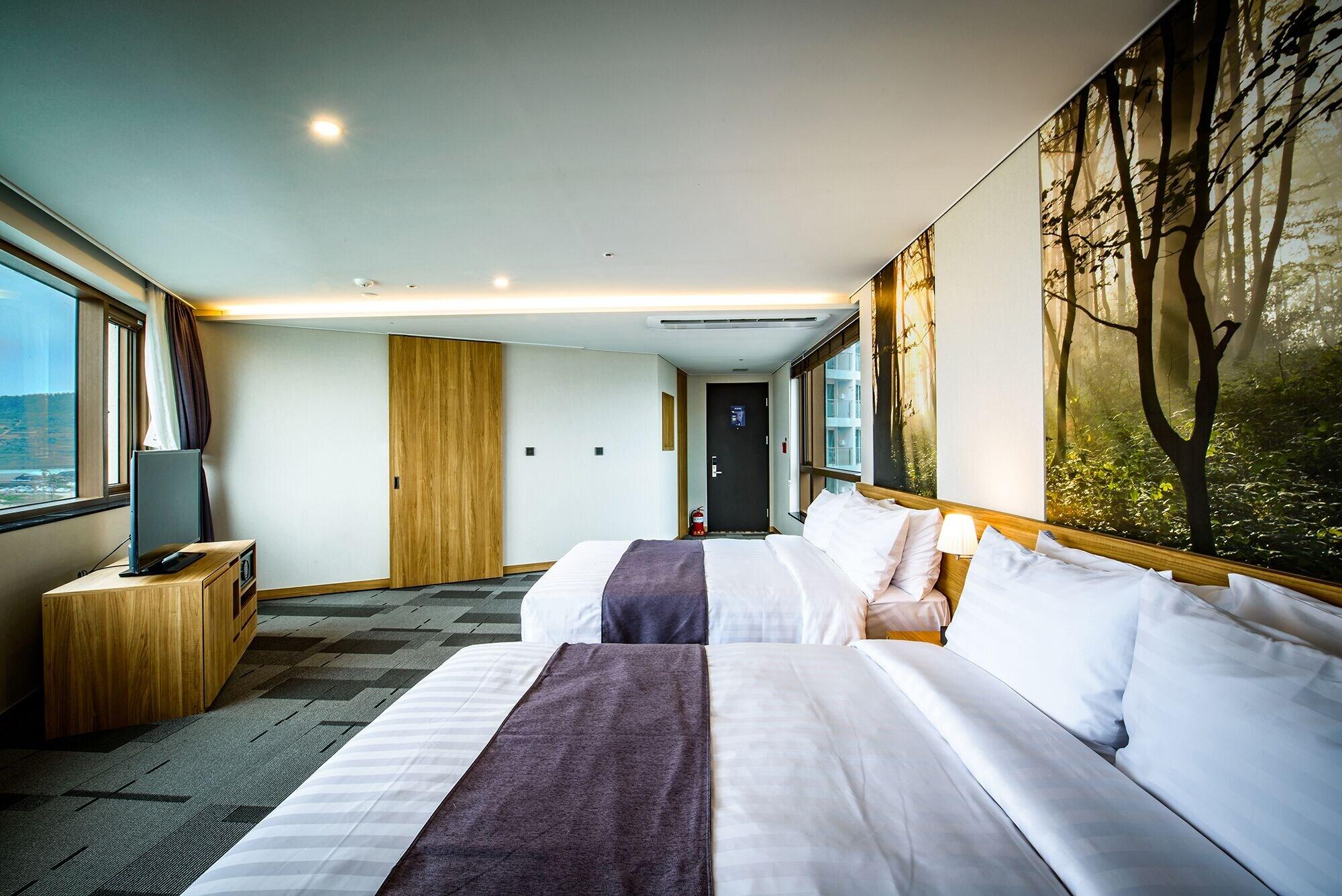 Utop Ubless Hotel Чеджу Екстериор снимка