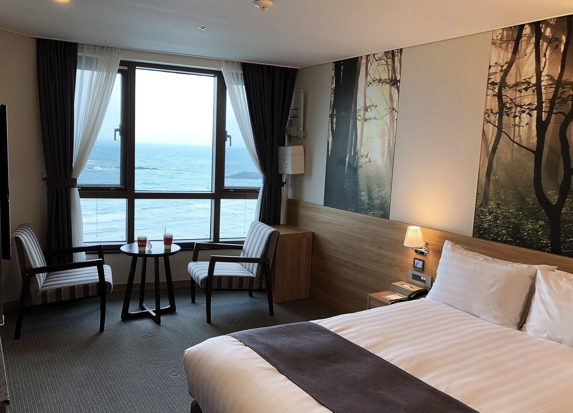 Utop Ubless Hotel Чеджу Екстериор снимка